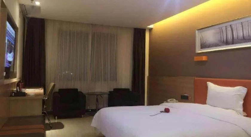 Bed in 7 Days Premium Lintao City Golden Street Shopping Plaza Branch
