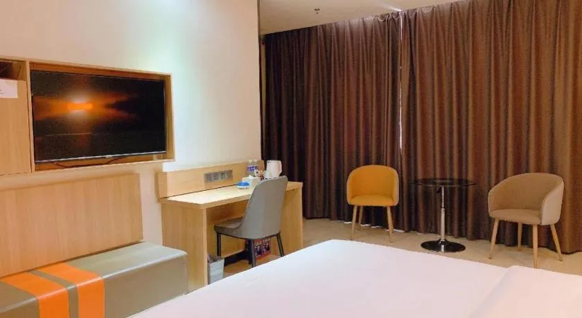 Bed in 7 Days Premium Lintao City Golden Street Shopping Plaza Branch