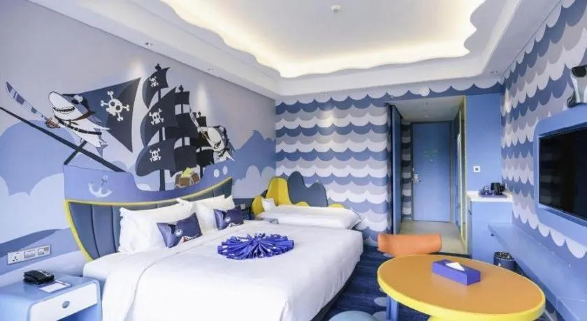 Bed in Dolphin Bay Hotel