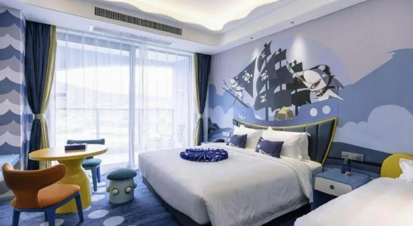 Bed in Dolphin Bay Hotel