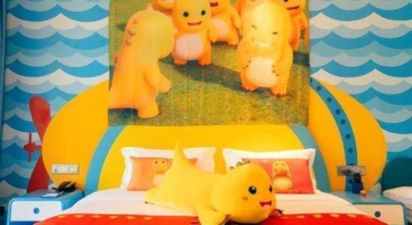 Bed in Dolphin Bay Hotel