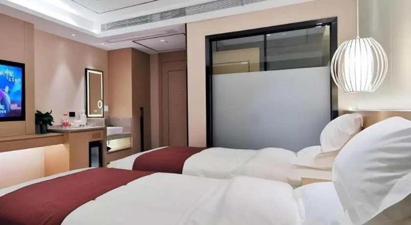 Bed in Gya Hotel Jurong England International