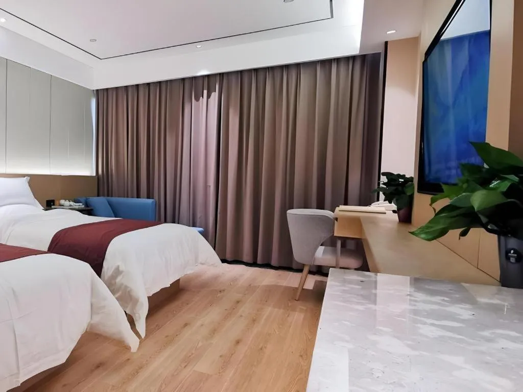 Gya Hotel Jurong England International