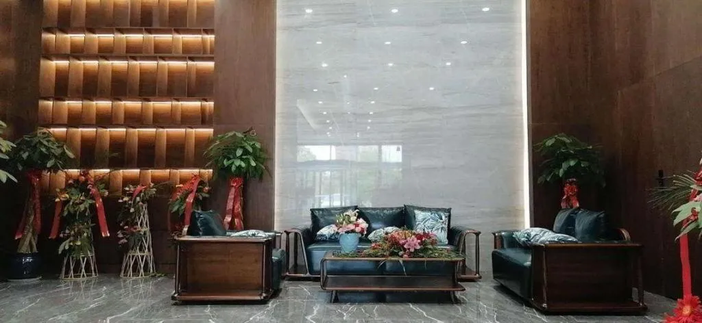 Gya Hotel Jurong England International