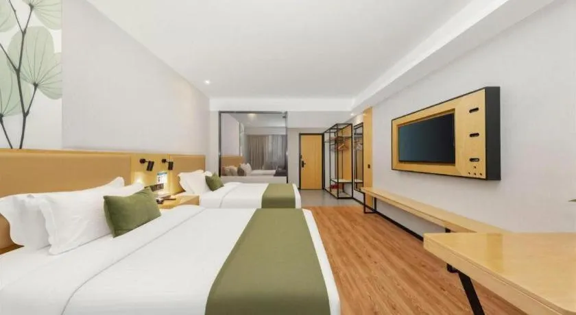 Bed in GreenTree Inn Ganzhou Gan County Bus Station