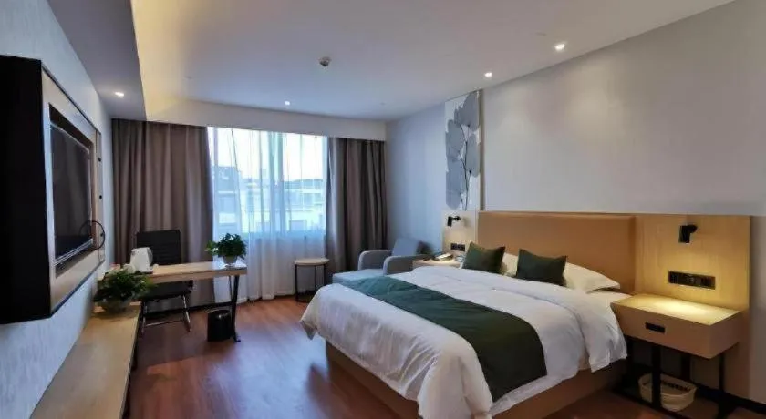 Bed in GreenTree Inn Ganzhou Gan County Bus Station