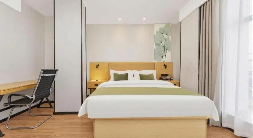 Bed in GreenTree Inn Ganzhou Gan County Bus Station