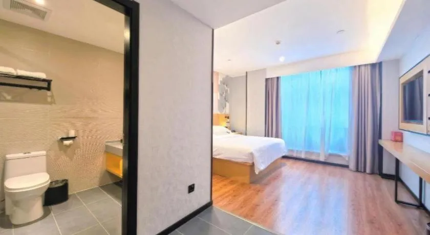 Bed in GreenTree Inn Ganzhou Gan County Bus Station