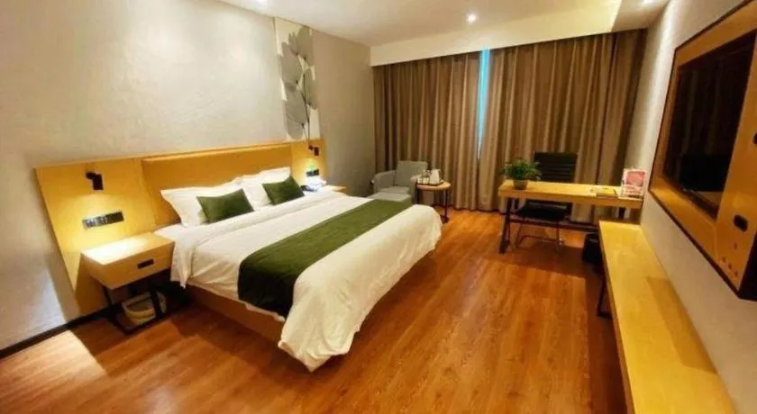 Bed in GreenTree Inn Ganzhou Gan County Bus Station