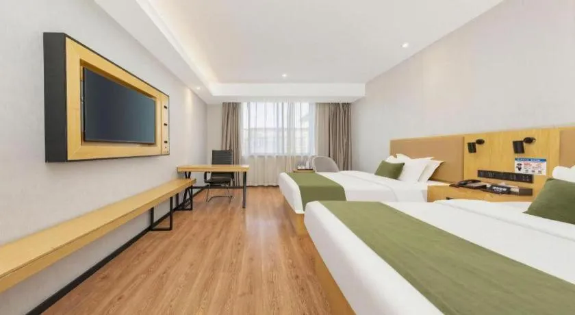 Bed in GreenTree Inn Ganzhou Gan County Bus Station