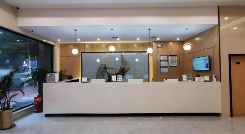 GreenTree Inn Ganzhou Gan County Bus Station