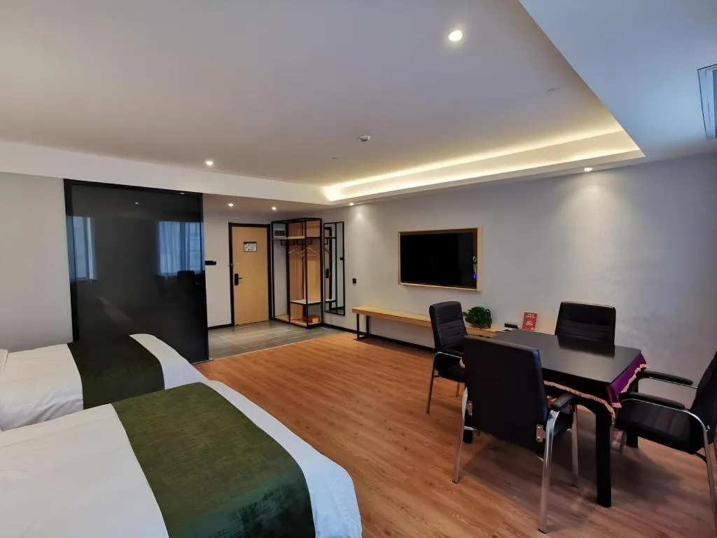 Bed in GreenTree Inn Ganzhou Gan County Bus Station