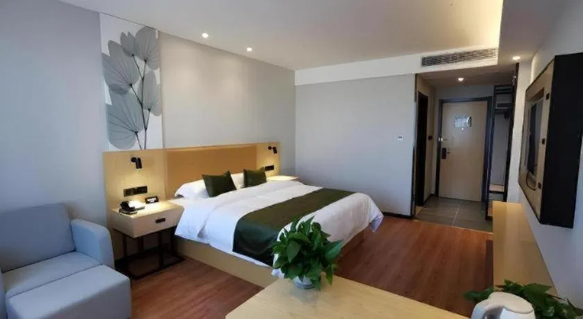 Bed in GreenTree Inn Ganzhou Gan County Bus Station