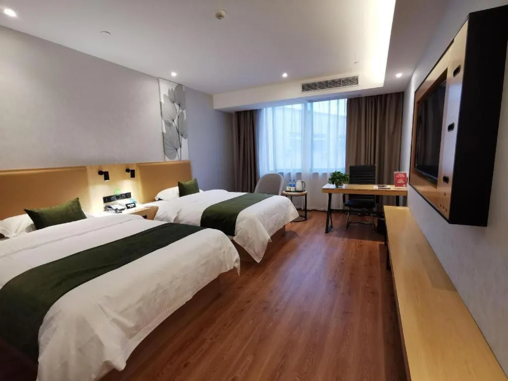 Bed in GreenTree Inn Ganzhou Gan County Bus Station