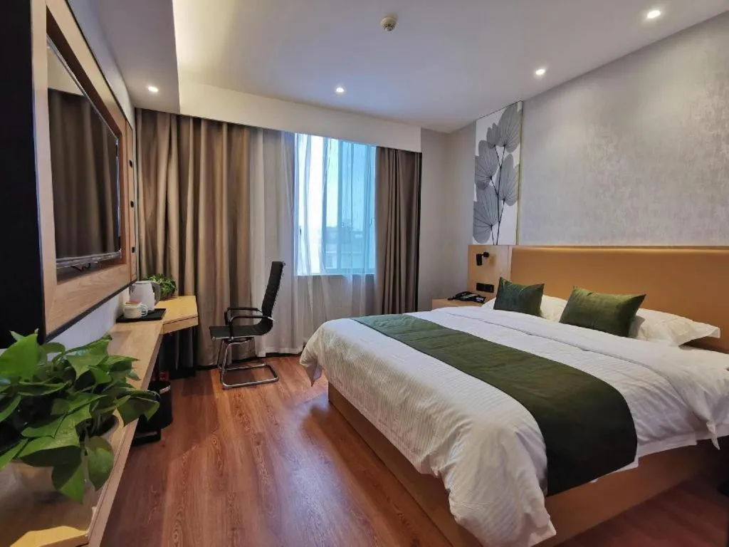 Bed in GreenTree Inn Ganzhou Gan County Bus Station