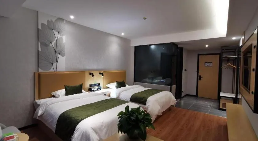 Bed in GreenTree Inn Ganzhou Gan County Bus Station