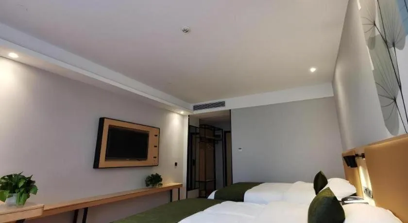 Bed in GreenTree Inn Ganzhou Gan County Bus Station