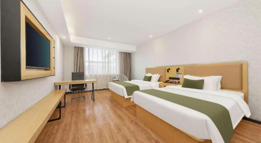 Bed in GreenTree Inn Ganzhou Gan County Bus Station