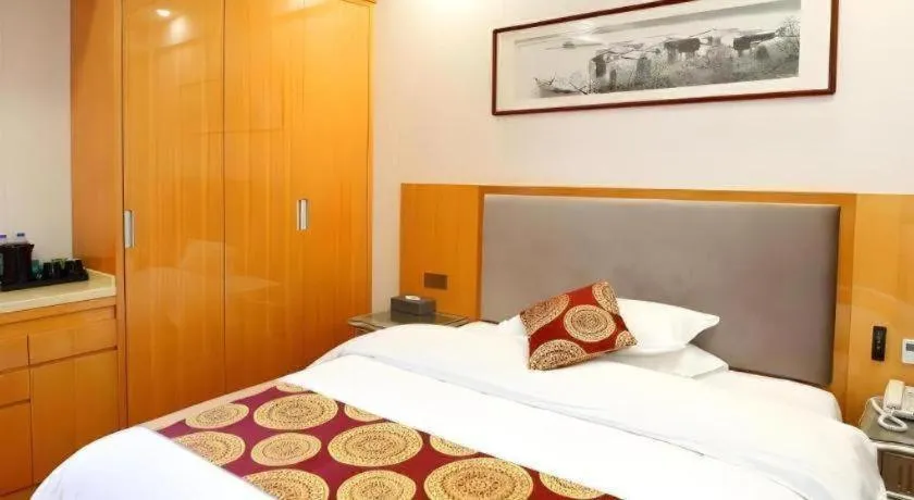 Bed in GreenTree Inn Wuxi Xinwu District Meicun Town Taibo Avenue