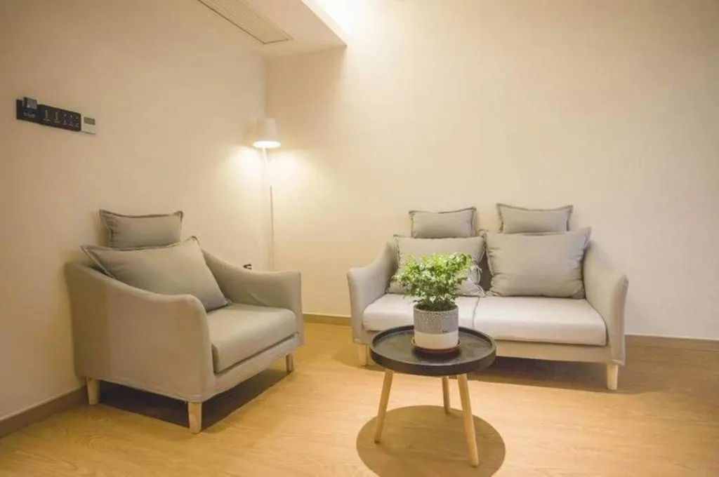 GreenTree Inn Express Taizhou Jiangyan Hardware City