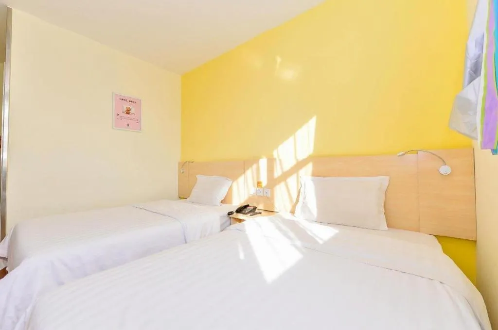 Bed in 7Days Inn Tianjin Fifth Avenue Youyi Road Branch