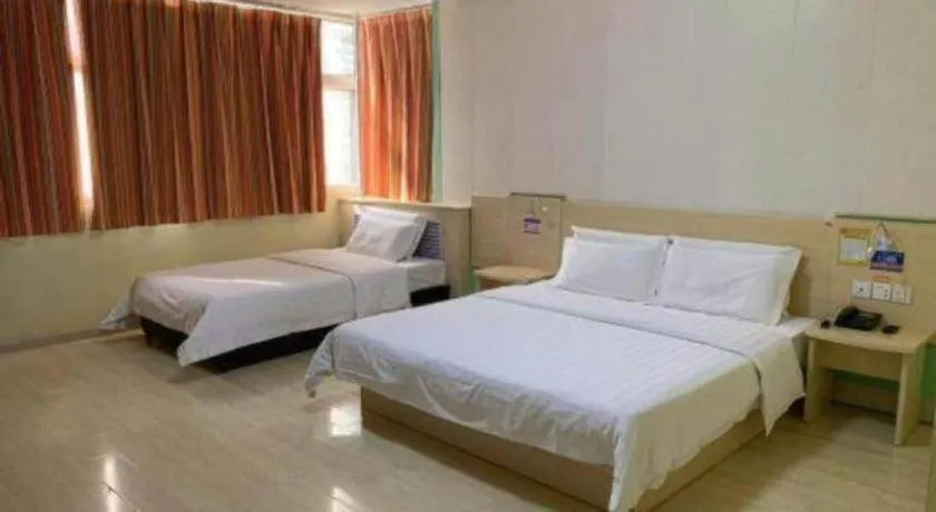 Bed in 7 Days Inn Zoucheng Chengqian East Road Yiwu Trade Market