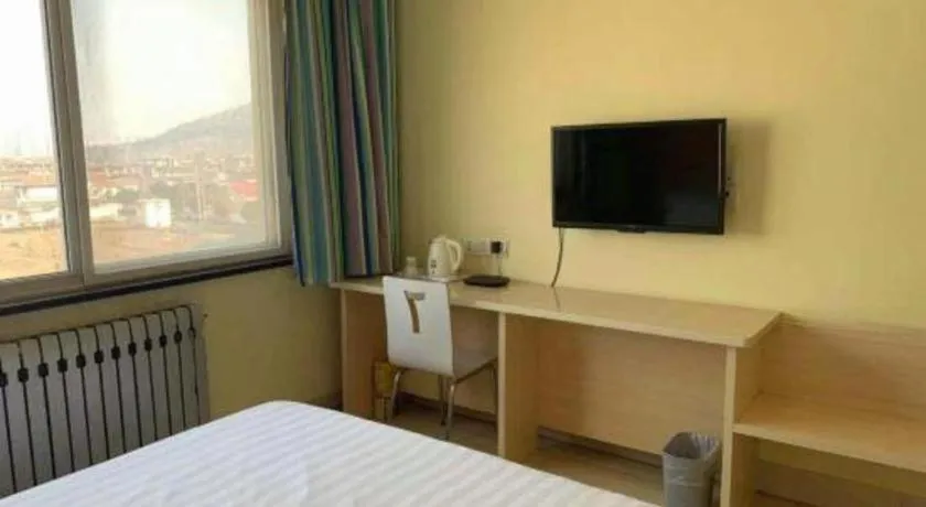 Bed in 7 Days Inn Zoucheng Chengqian East Road Yiwu Trade Market
