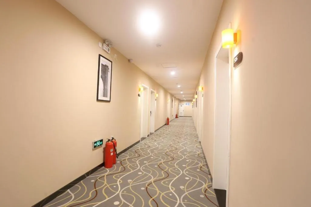 7 Days Premium· Daqing City Government Wanda Plaza