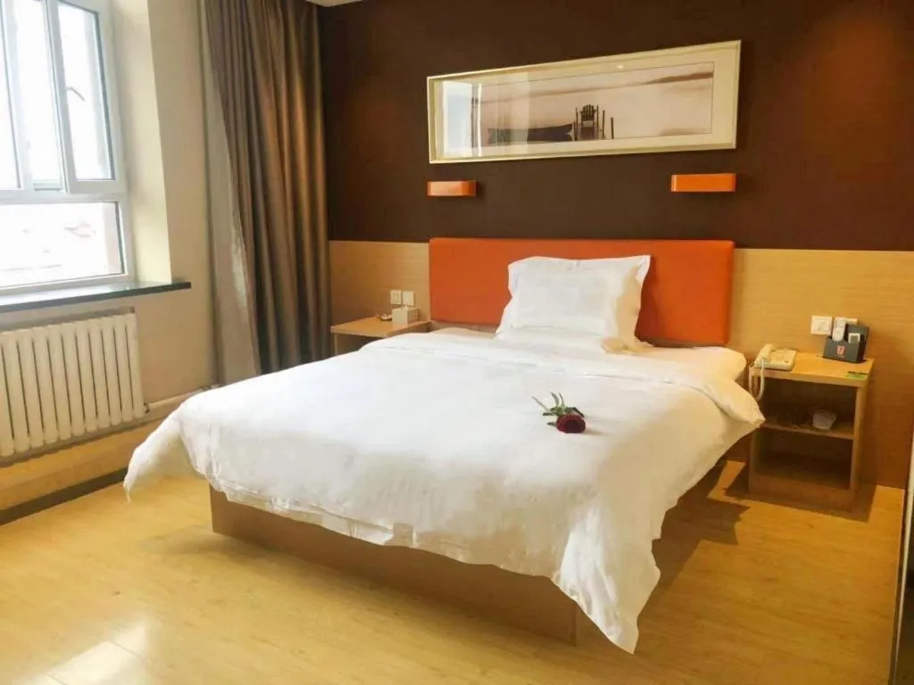 Bed in 7 Days Premium· Daqing City Government Wanda Plaza