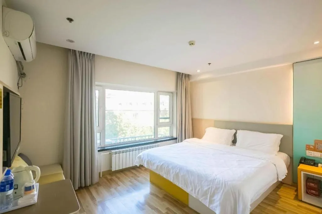 Bed in 7 Days Inn Harbin West Railway Station