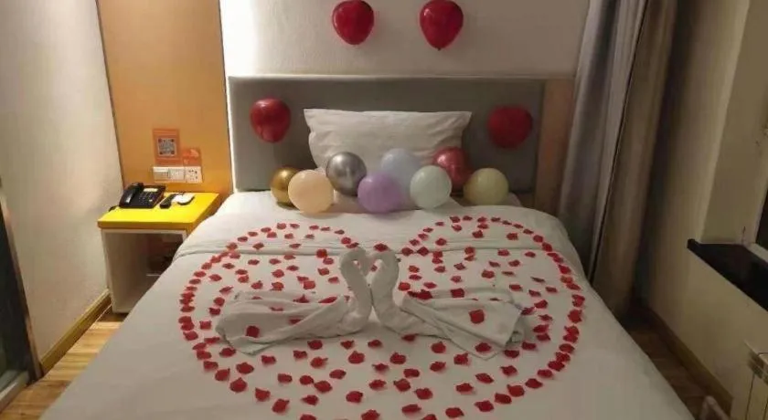 Bed in 7 Days Inn Harbin West Railway Station