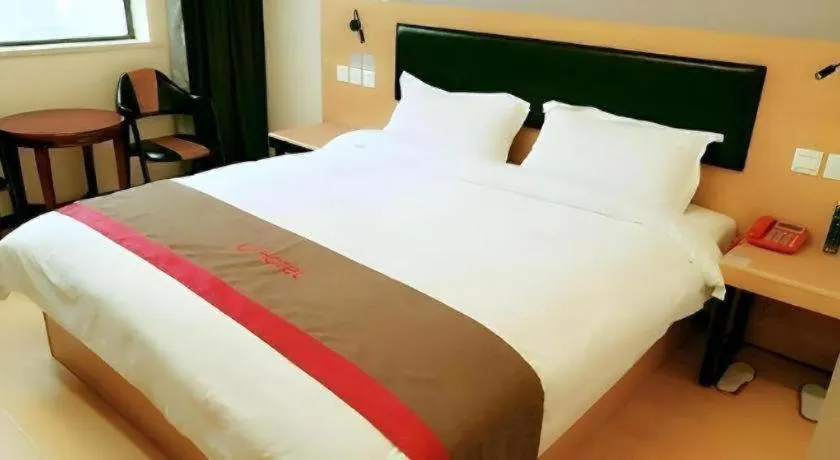 Bed in Thank Hotel Jiangxi Jiujiang Lianxi District Railway Station Square