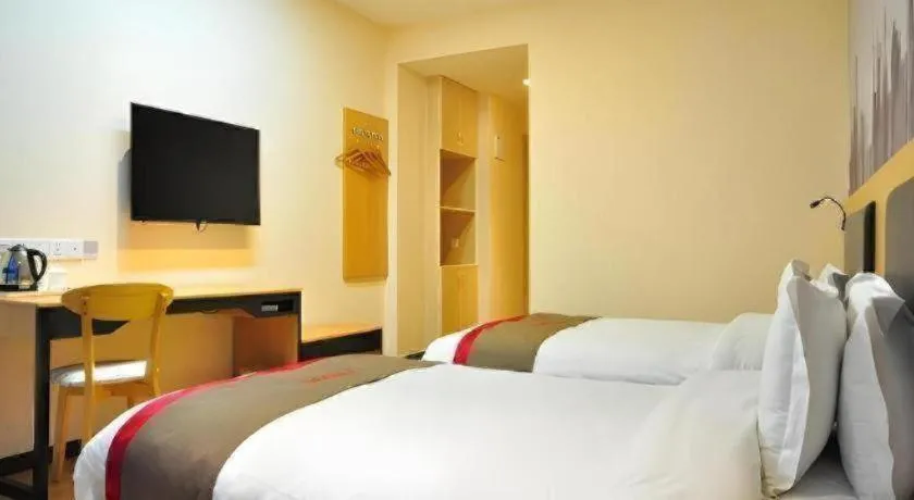 Bed in Thank Hotel Jiangxi Jiujiang Lianxi District Railway Station Square