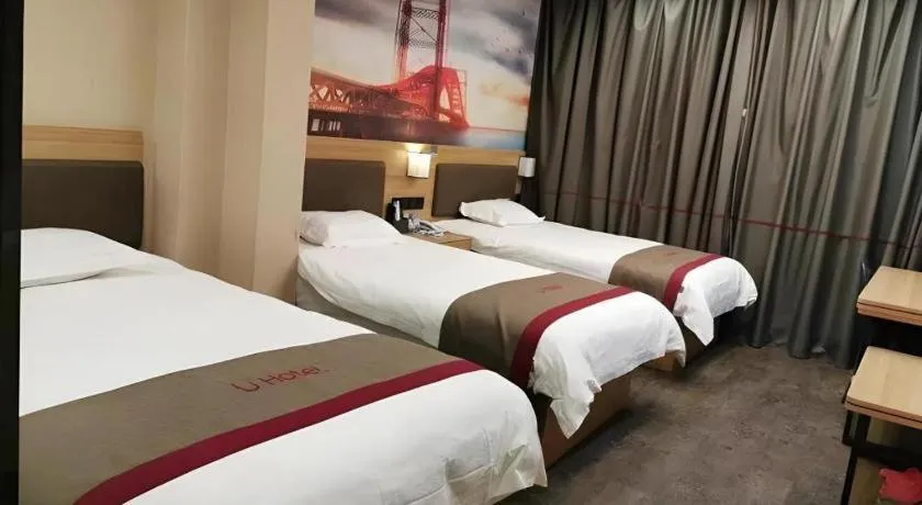 Bed in Thank Inn Hotel Anhui Fuyang Funan County Yunhe Dong Road