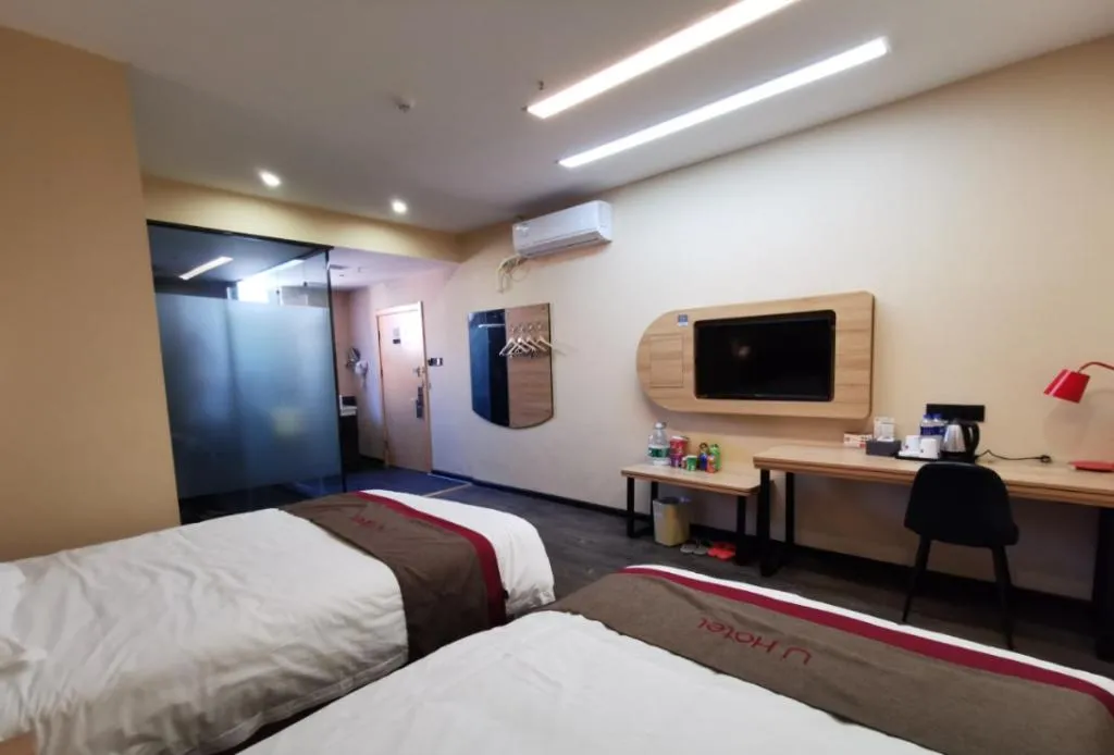 Bed in Thank Inn Hotel Anhui Fuyang Funan County Yunhe Dong Road