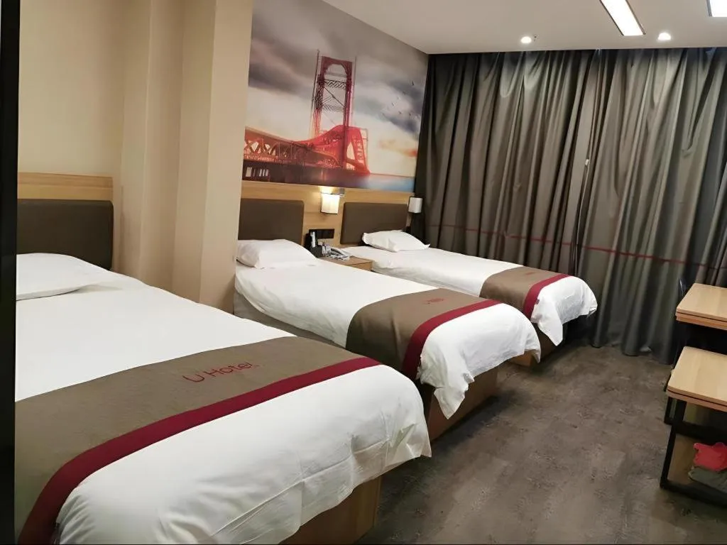 Bed in Thank Inn Hotel Anhui Fuyang Funan County Yunhe Dong Road