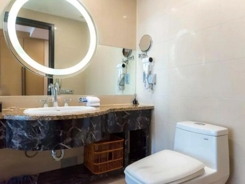 Junyu Grand Hotel Qinhuangdao