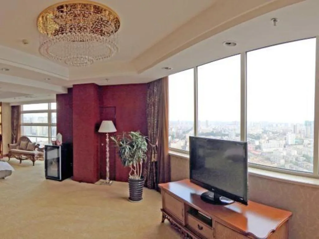 Junyu Grand Hotel Qinhuangdao