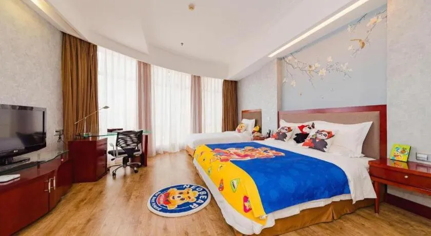 Bed in Junyu Grand Hotel Qinhuangdao