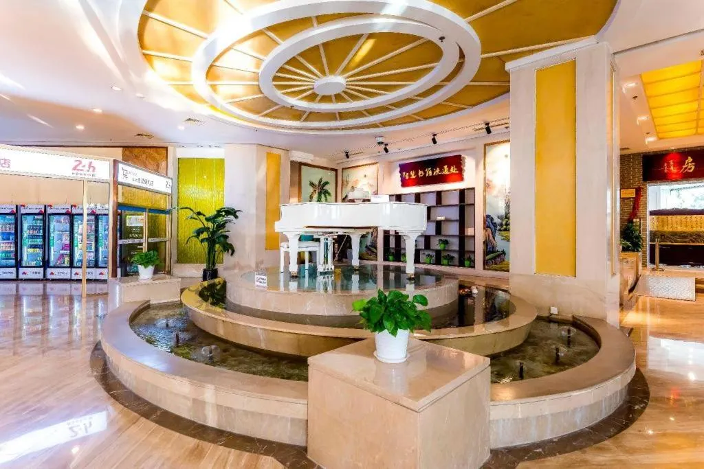 Junyu Grand Hotel Qinhuangdao