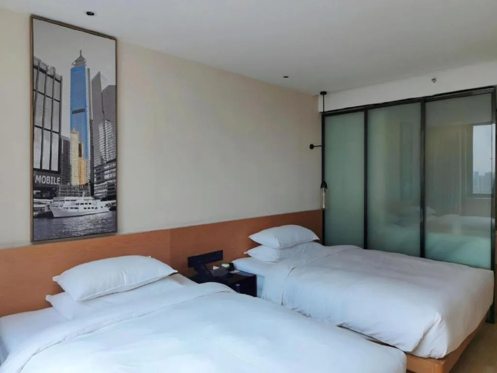 Bed in Quality Hotel Chengdu