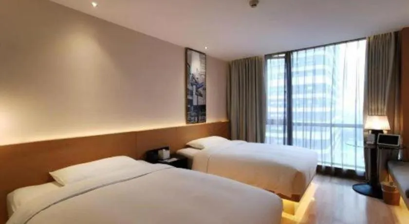 Bed in Quality Hotel Chengdu