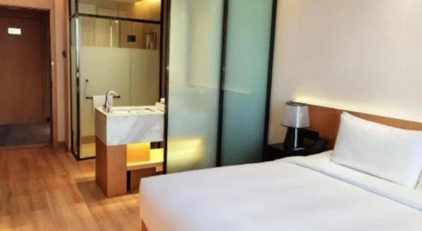 Bed in Quality Hotel Chengdu
