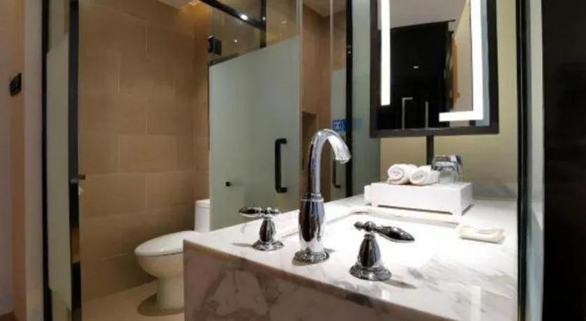 Quality Hotel Chengdu