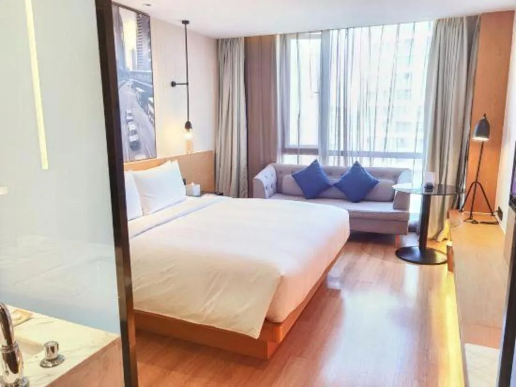 Bed in Quality Hotel Chengdu