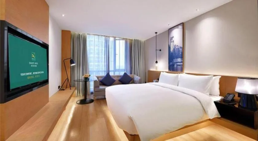Bed in Quality Hotel Chengdu