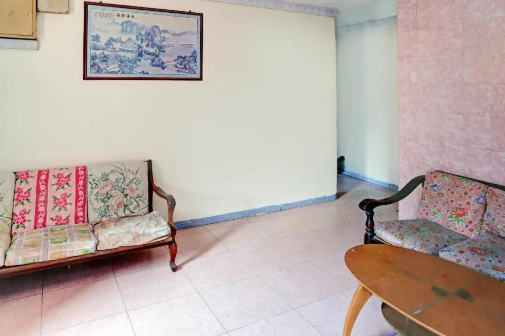 OYO 90507 Hotel Kundur