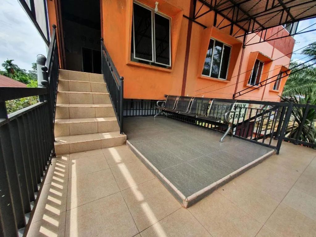 OYO 90976 Bagus Family Syariah