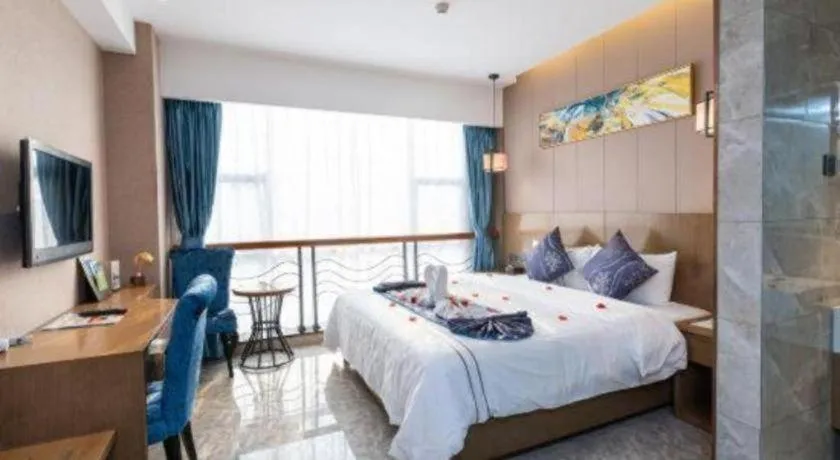 Bed in Xinyuan Hot Spring Hotel