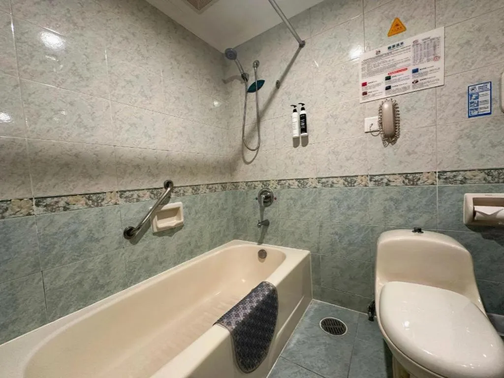 Xinyuan Hot Spring Hotel